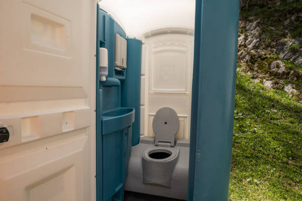 Portable Toilet Options We Offer in Bethany, MO